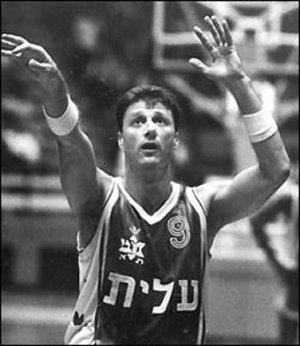 Miki Berkowitz in maglia Maccabi